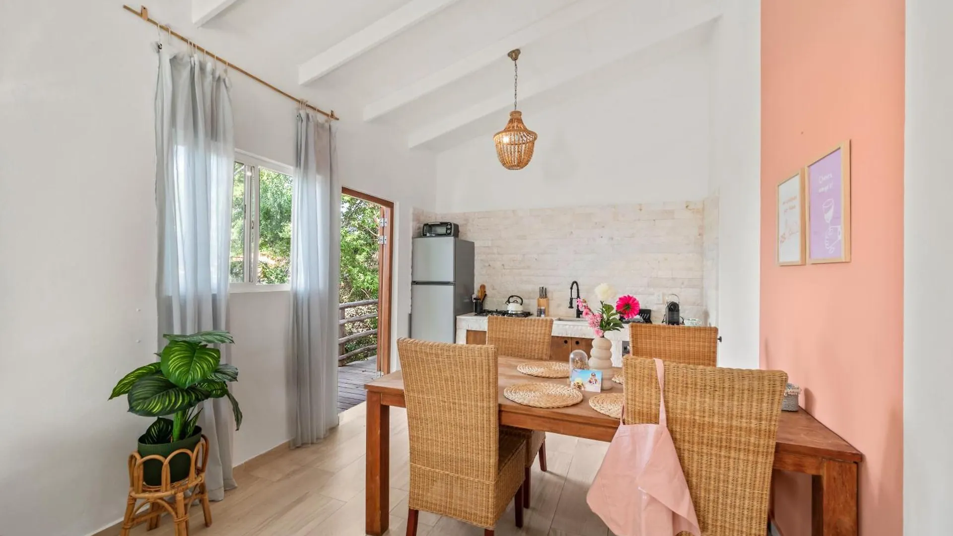 Tuk Tropical Boutique Resort Jan Thiel يلمستاد